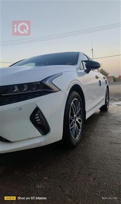 كيا K5